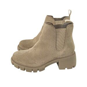Steve Madden Howler Chelsea Boots, Sand Suede, Lug Sole Women's Size 7.5